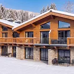 Tauernlodge Eben A3 木屋